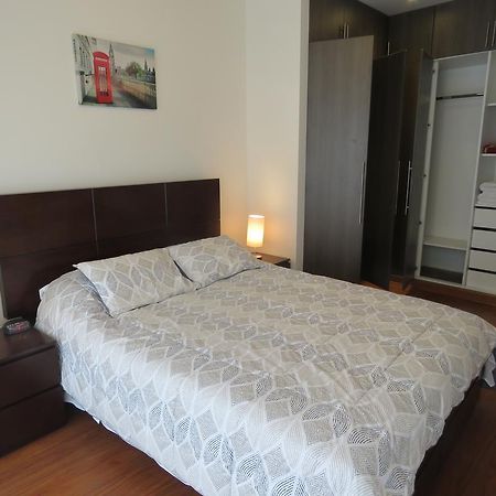Spacious Apartment In Miraflores Lima Room photo